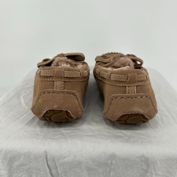 Women's 'Beachwood' UGG Dakota Bling Bow Shearling Lined Moccasins Slippers 6M - Picture 6 of 8